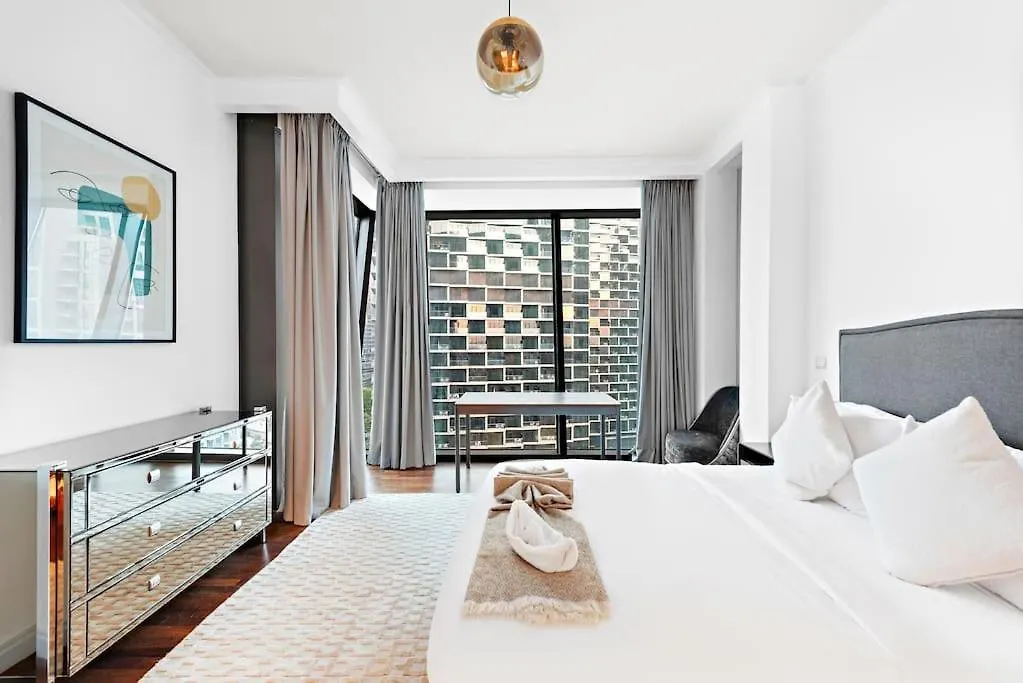 First Class Stunning 2Br Apartment With Burj Khalifa Views In Downtown Дубай 0*,  ОАЭ