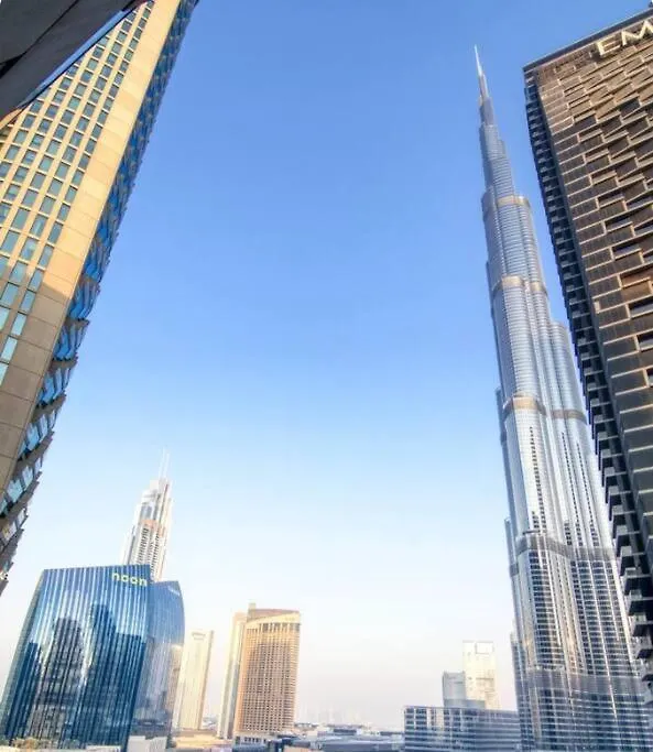 First Class Stunning 2Br Apartment With Burj Khalifa Views In Downtown Dubai 0*,  United Arab Emirates