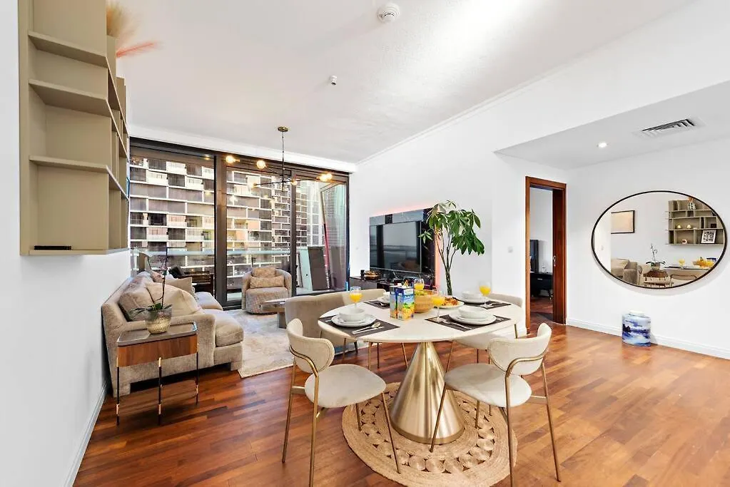 First Class Stunning 2Br Apartment With Burj Khalifa Views In Downtown Dubai